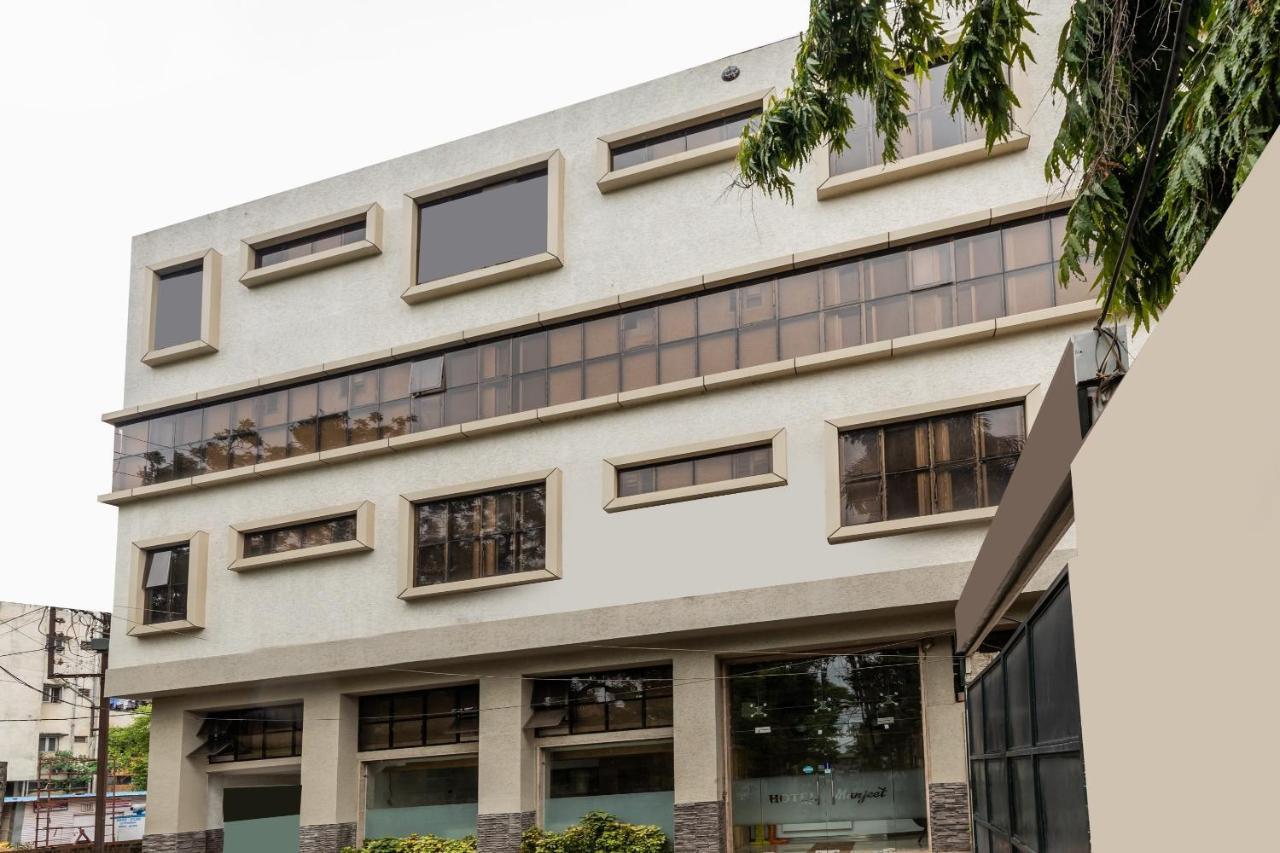 Capital O 47403 Hotel Manjeet Bhopal Buitenkant foto